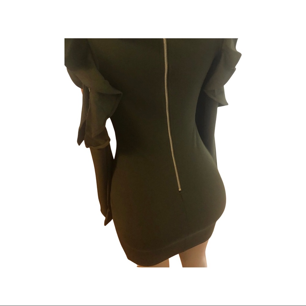 🌸Olive Green Fitted Dress🌸